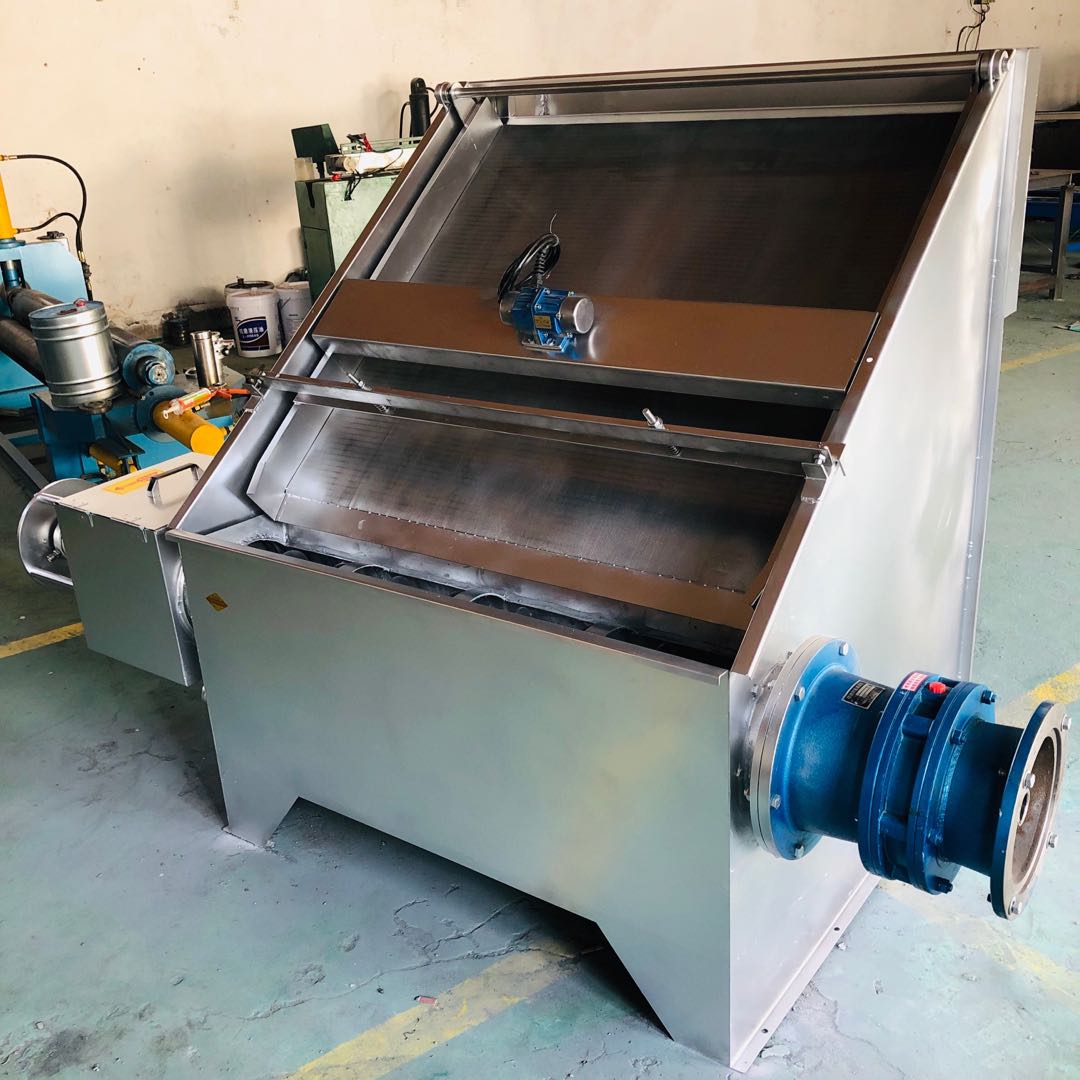 水泡糞斜篩式固液分離機_http://m.ksshangpin.cn_不銹鋼楔形絲篩網_第3張