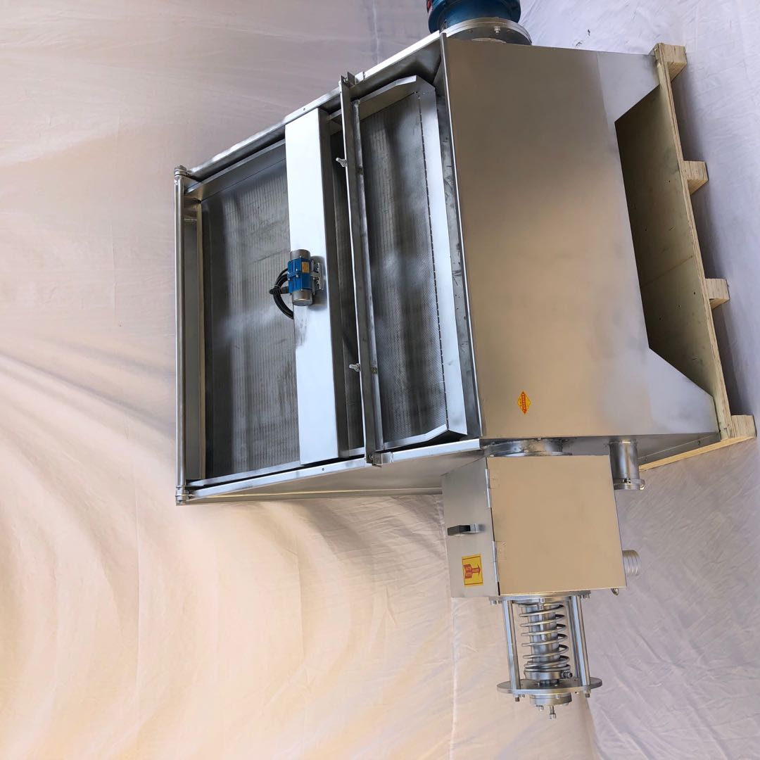 水泡糞斜篩式固液分離機_http://m.ksshangpin.cn_不銹鋼楔形絲篩網_第2張